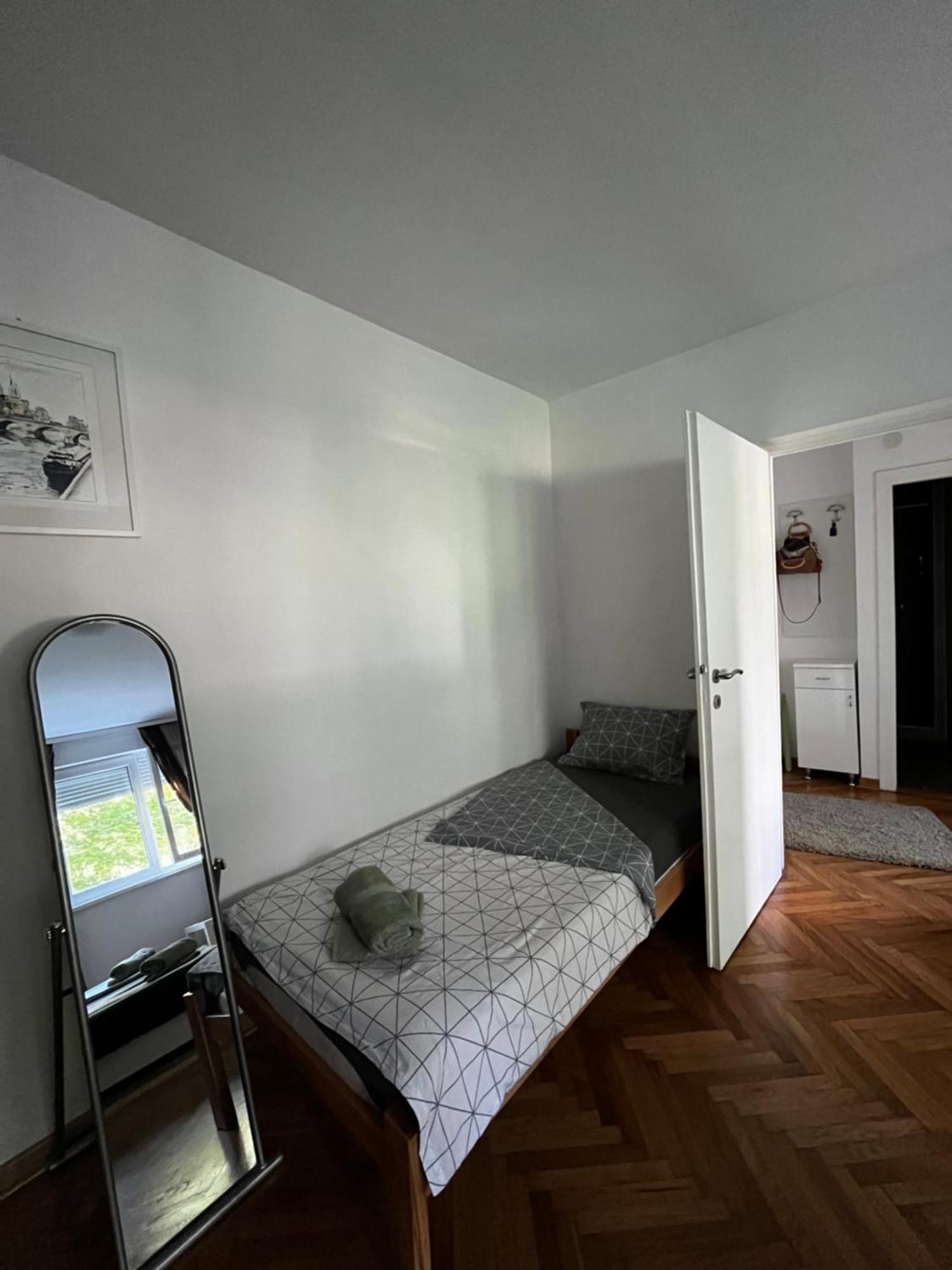Apartman Sasha 2 بلغراد المظهر الخارجي الصورة